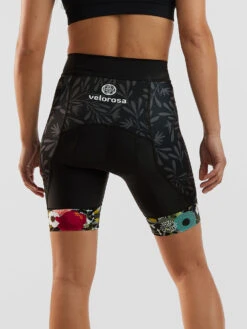 Ride Relentless Cycling Shorts - Night Garden 10 Ride Relentless Cycling Shorts - Night Garden -Title Nine Sales 111308 02