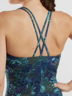 Yes Dress - Bali -Title Nine Sales 120103 07