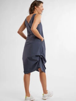 Round Trip Midi Dress - Solid 14 Round Trip Midi Dress - Solid -Title Nine Sales 120928 03