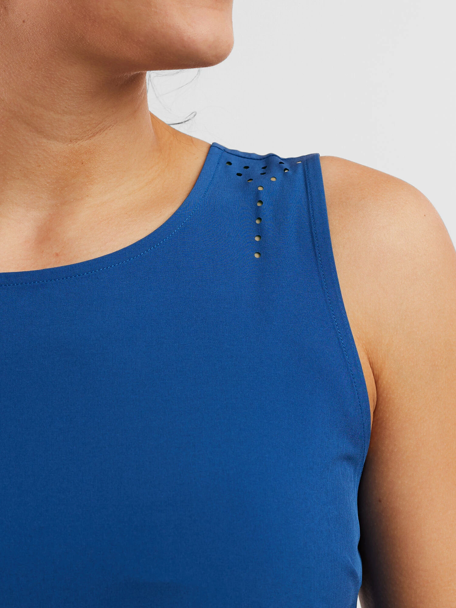 Unconventional Sleeveless Dress 9 Unconventional Sleeveless Dress - Image 7