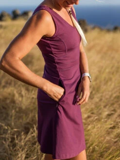 Dream V Neck Dress - Solid -Title Nine Sales 120990 08