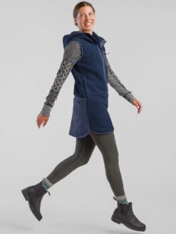 Annapurna Fleece Dress -Title Nine Sales 121011 05