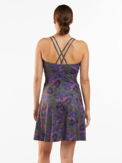 Yes Dress - Chili Blossom -Title Nine Sales 121015 04