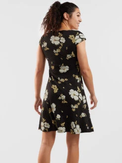 Amelia Short Sleeve Dress -Title Nine Sales 132515 04