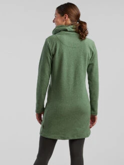 Small Batch Fleece Dress -Title Nine Sales 160801 04