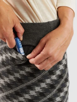 That's A Wrap Skirt - Houndstooth -Title Nine Sales 180978 05