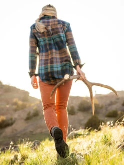 Plaiditude Droptail Shirt -Title Nine Sales 182514 06