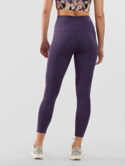 Leg Up High Waisted 7/8 Leggings 10 Leg Up High Waisted 7/8 Leggings -Title Nine Sales 211001 02