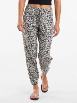 Crusher Joggers -Title Nine Sales 212562 03