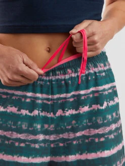 Trace Sport Shorts 4" - Vaiava -Title Nine Sales 250928 07