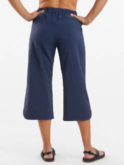 Slaycation 2.0 Cropped Pants - Textured Petite -Title Nine Sales 270904 02