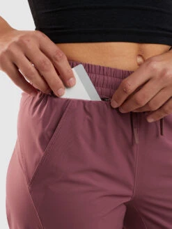 Switchback Ultralight Hiking Joggers -Title Nine Sales 270905 06