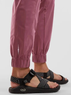 Switchback Ultralight Hiking Joggers -Title Nine Sales 270905 08