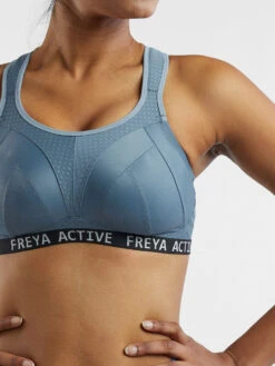 FREYA Mg Wireless Sports Bra -Title Nine Sales 302209 04