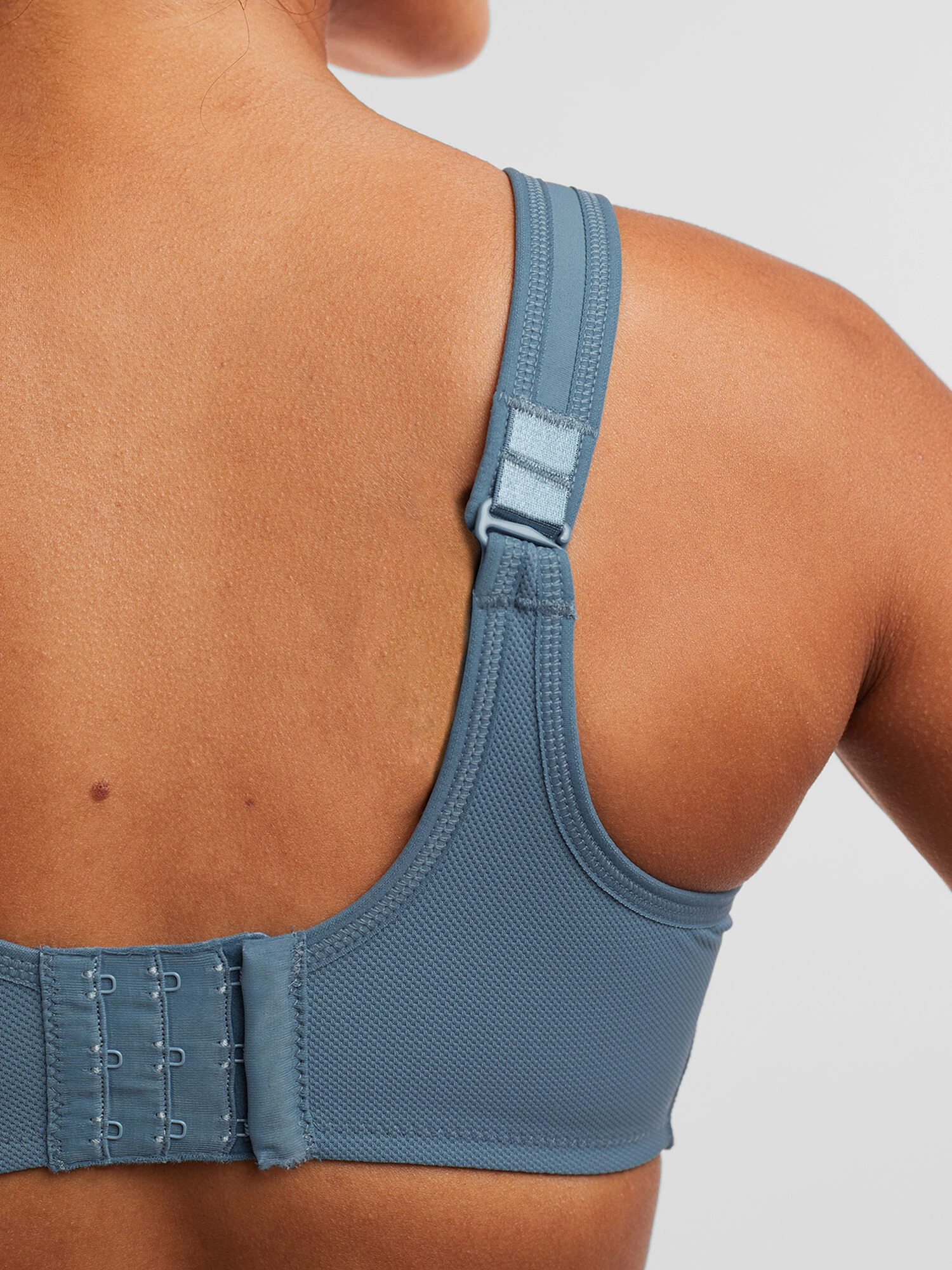 Wacoal Maven Underwire Bra 6 Wacoal Maven Underwire Bra - Image 4