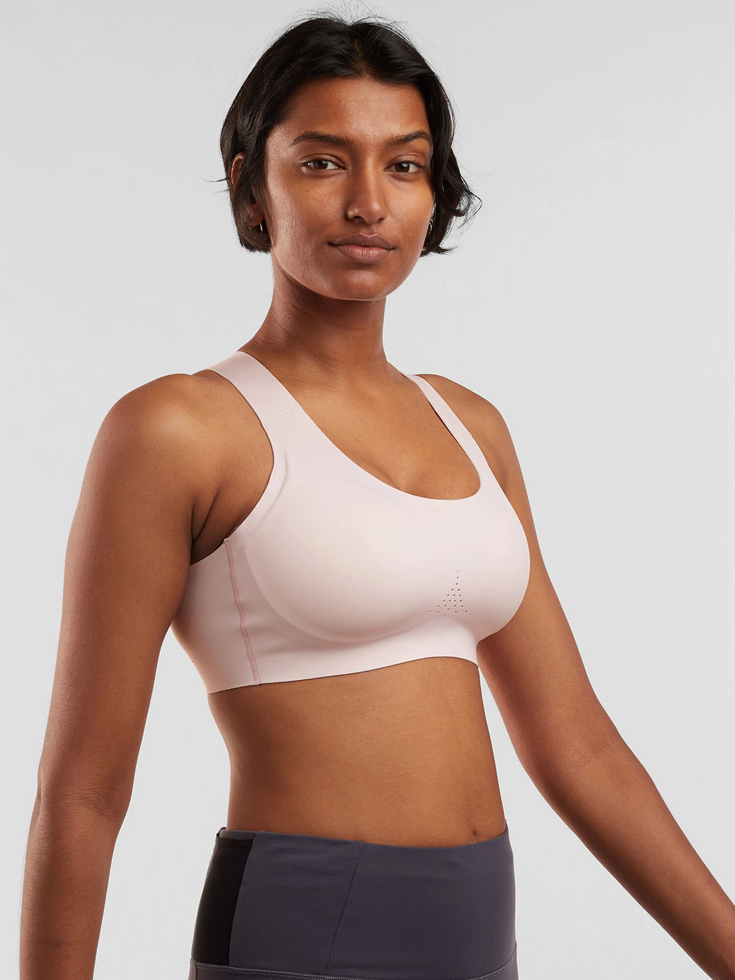 Run It All 2.0 Cross Back Sports Bra 3 Run It All 2.0 Cross Back Sports Bra