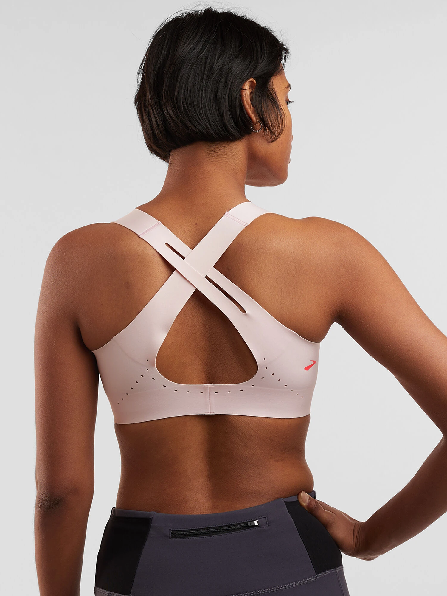 Run It All 2.0 Cross Back Sports Bra 4 Run It All 2.0 Cross Back Sports Bra - Image 2