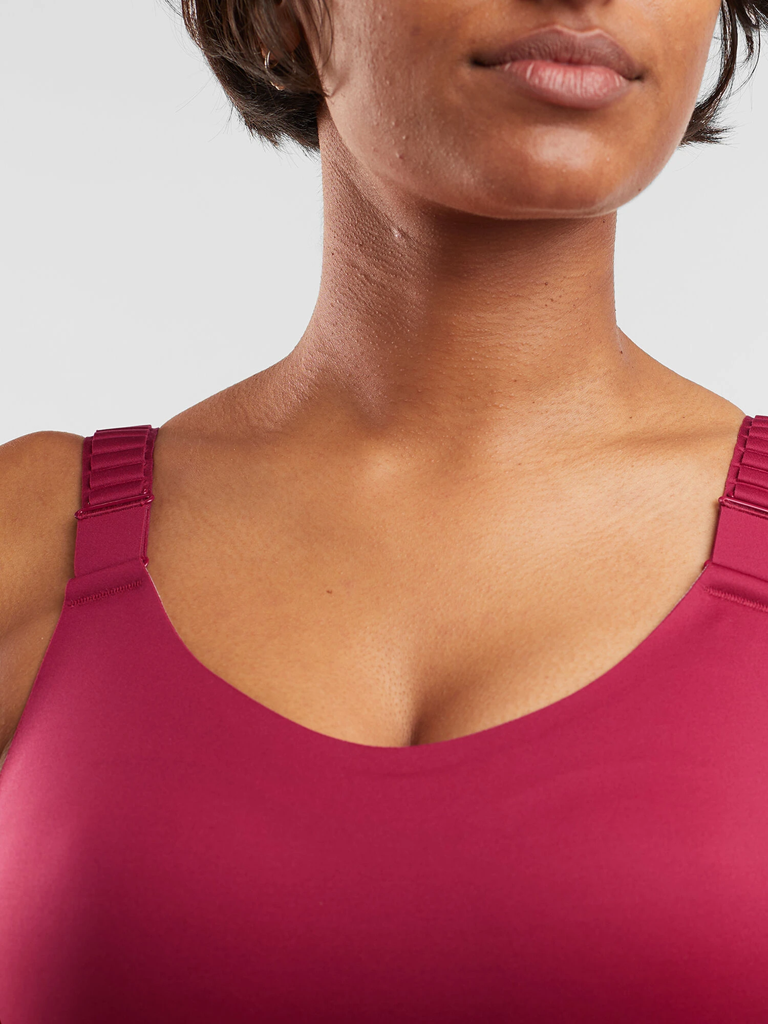 Run It All 2.0 Adjustable Sports Bra 6 Run It All 2.0 Adjustable Sports Bra - Image 4