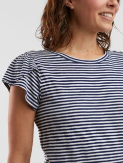 Daydream Tee -Title Nine Sales 413308 05