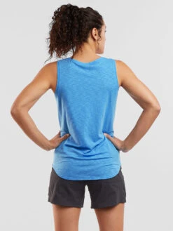 Henerala V Neck Tank - Solid 12 Henerala V Neck Tank - Solid -Title Nine Sales 430970 04