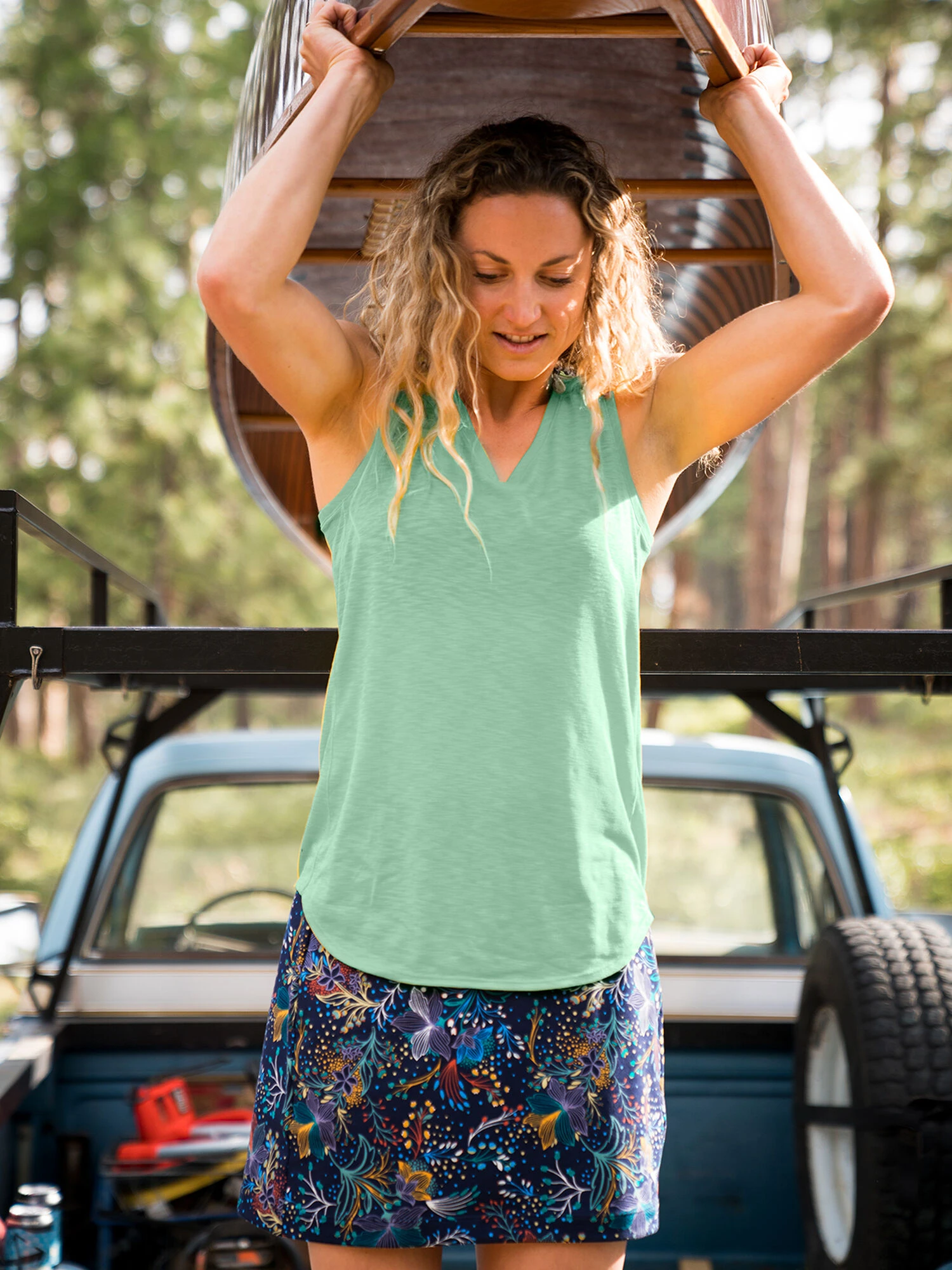 Henerala V Neck Tank - Solid 3 Henerala V Neck Tank - Solid