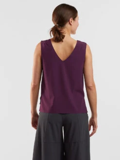 Round Trip Pocket Tank Top - Solid -Title Nine Sales 430980 04