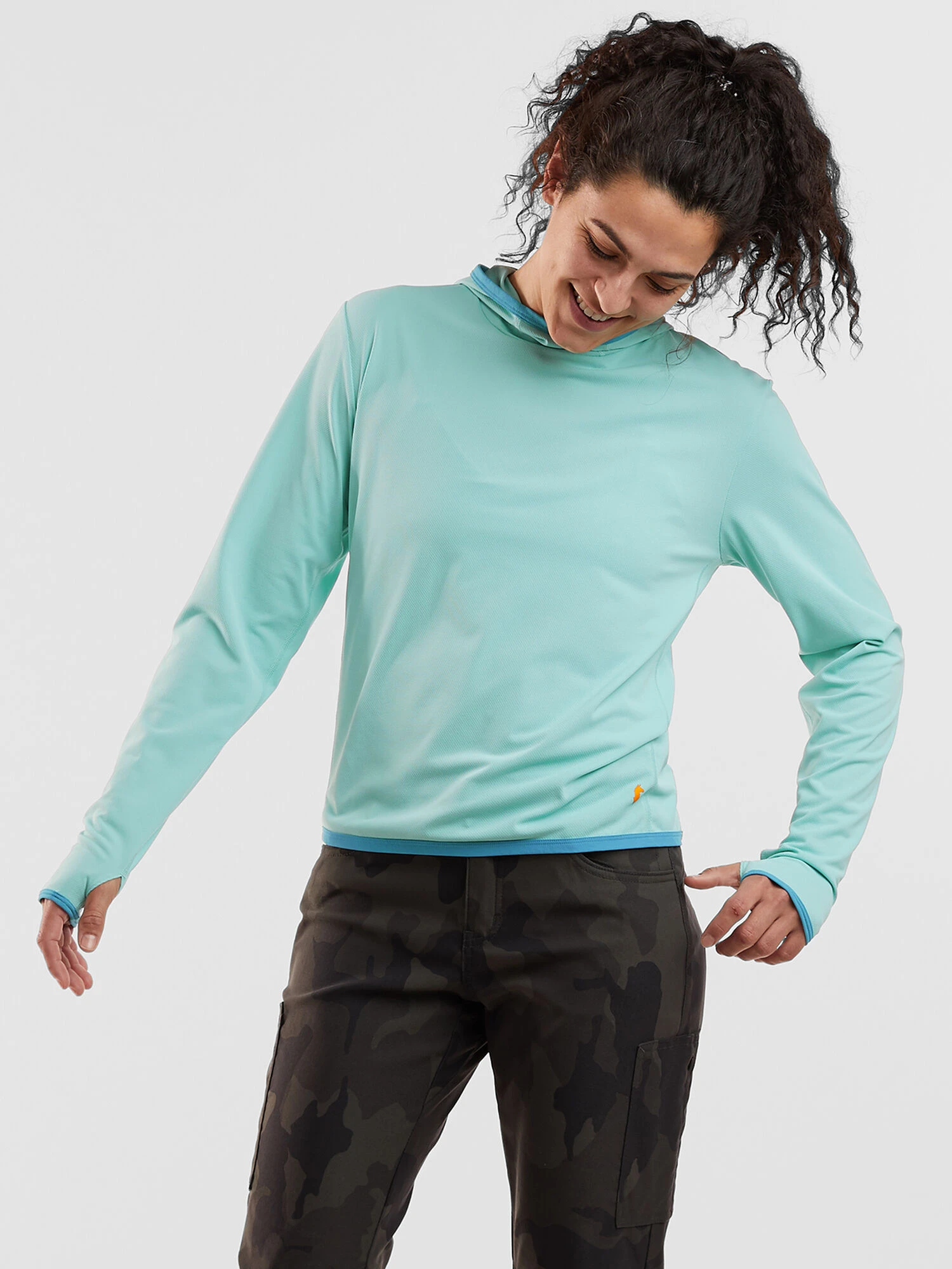 Cotopaxi Tapasol Sun Hoodie 6 Cotopaxi Tapasol Sun Hoodie - Image 4