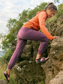 Cotopaxi Tapasol Sun Hoodie 17 Cotopaxi Tapasol Sun Hoodie -Title Nine Sales 440702 07