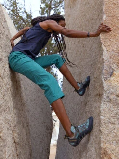 Recycled Clamber 2.0 Capris -Title Nine Sales 530963 04