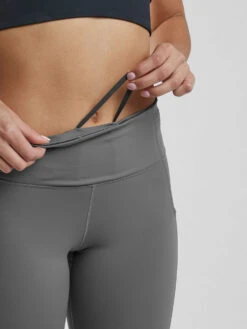 Seneca Pocket Capri - Solid -Title Nine Sales 538110 04