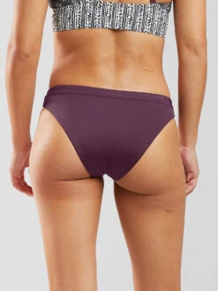 Hilo Bikini Bottom - Solid -Title Nine Sales 600916 02