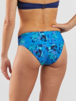 Genie Bikini Bottom - Chili Blossom 8 Genie Bikini Bottom - Chili Blossom -Title Nine Sales 600922 02