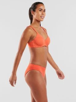 Bodacious 2.0 Underwire Bikini Top - Solid Ribbed -Title Nine Sales 600925 03