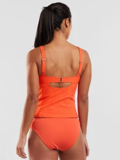 Bodacious 2.0 Underwire Tankini Top - Solid Ribbed -Title Nine Sales 600926 02