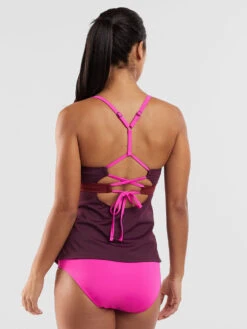 Tidal Rave Underwire Tankini Top - Colorblock -Title Nine Sales 629281 02