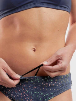 Lehua Bikini Bottom - Alpen Bloom 10 Lehua Bikini Bottom - Alpen Bloom -Title Nine Sales 629339 03