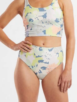 Streamline High Waisted Bikini Bottom - Barrier Reef -Title Nine Sales 633527 02
