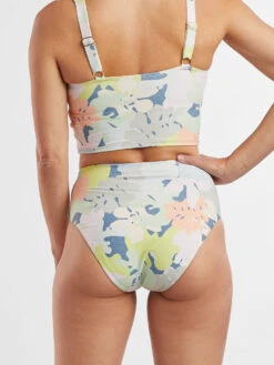 Streamline High Waisted Bikini Bottom - Barrier Reef -Title Nine Sales 633527 03