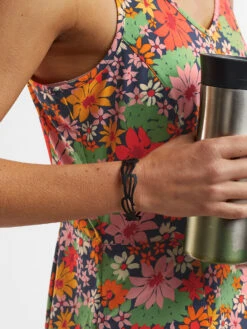 Eco-Nista Upcycled Bracelet - Arched Vine 5 Eco-Nista Upcycled Bracelet - Arched Vine -Title Nine Sales 710807 02